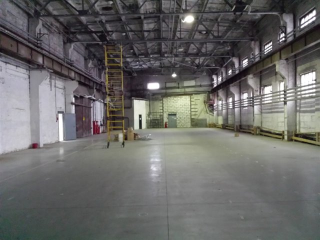 Отапливаемое помещение под склад-магазин, производство - 1500-2663 м2