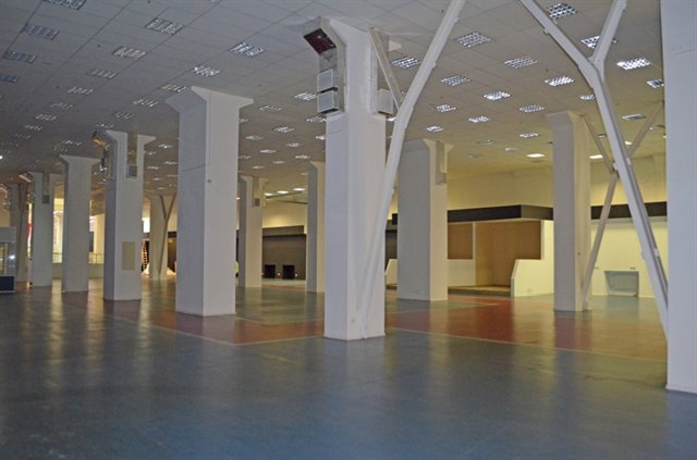 Аренда торгового (универсального) помещения в крупном ТК - 1443 м2