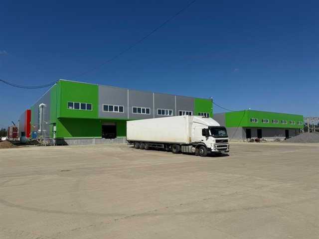 Аренда 6 ангаров с пандусами от 1500 м² до 9000 м²