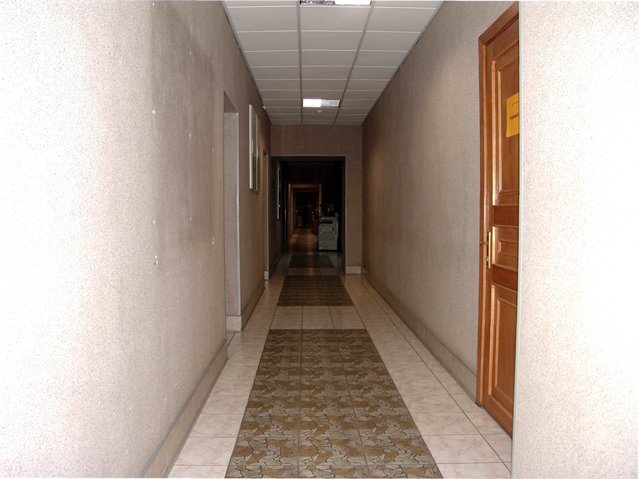 Невский проспект. Предлагаются помещения на 1- 2 этажах общей площадью 858,4  кв.м (нежилой фонд)