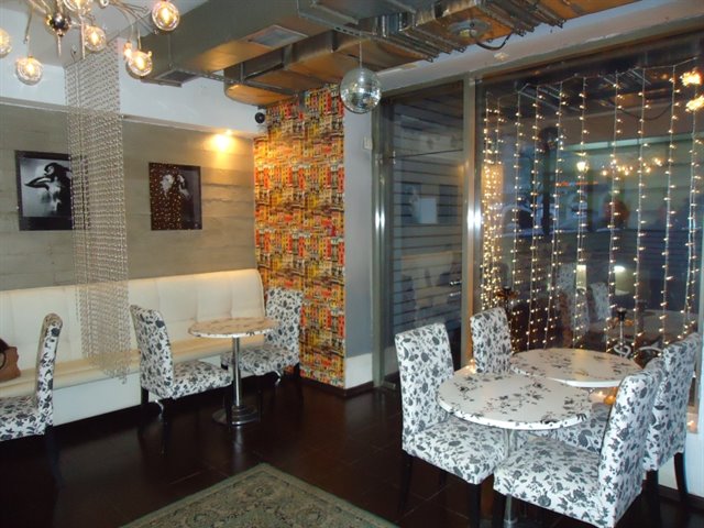 Аренда помещения под кафе, бар, салон красоты - 117 м2