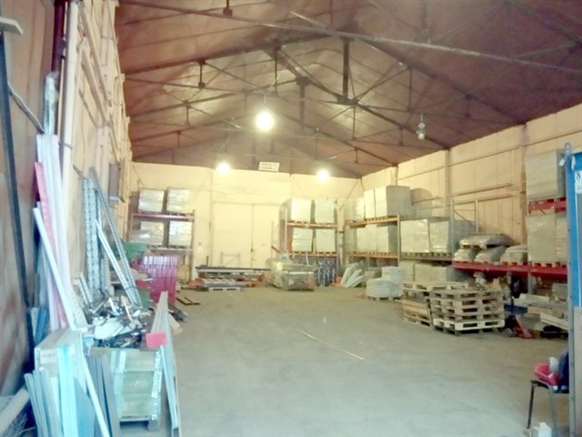 Неотапливаемое складское помещение - 303 м2