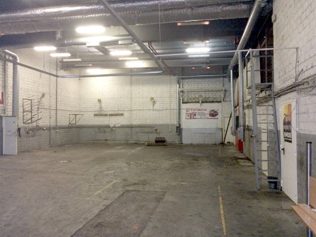 Отапливаемое помещение под автосервис, производство, склад - 577 м2