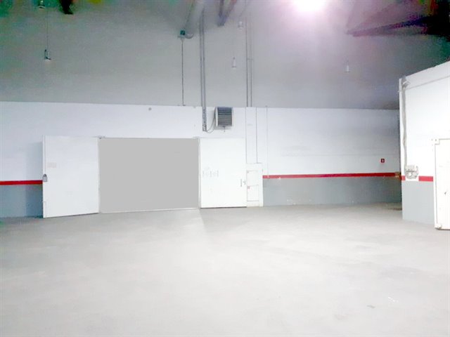 Аренда универсального помещения под торговлю, автосервис, шоу-рум, склад - 645 м2