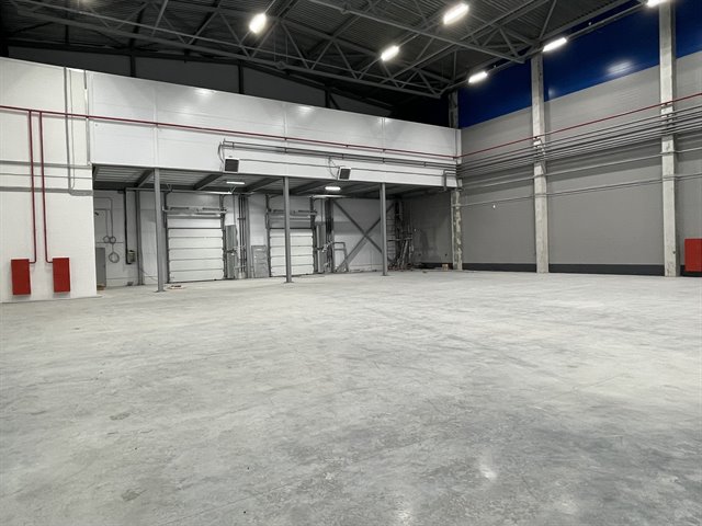 Аренда нового склада 1800 кв м с пандусом