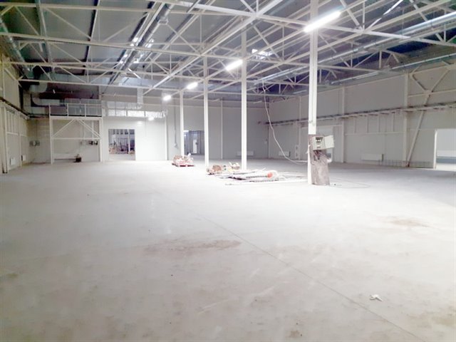 Продажа производственно-складского комплекса, с земельным участком 1,8 Га - 4500 м2