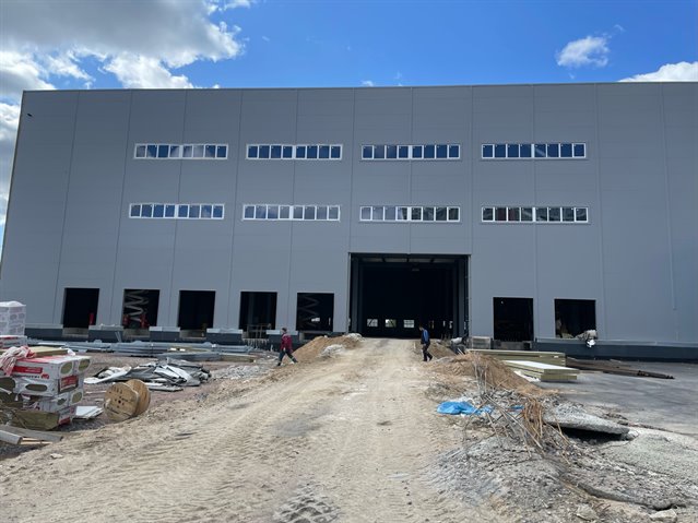 Аренда нового склада класса А 4600 кв м (ВОЗМОЖНО ДЕЛЕНИЕ) на парнасе возле КАД