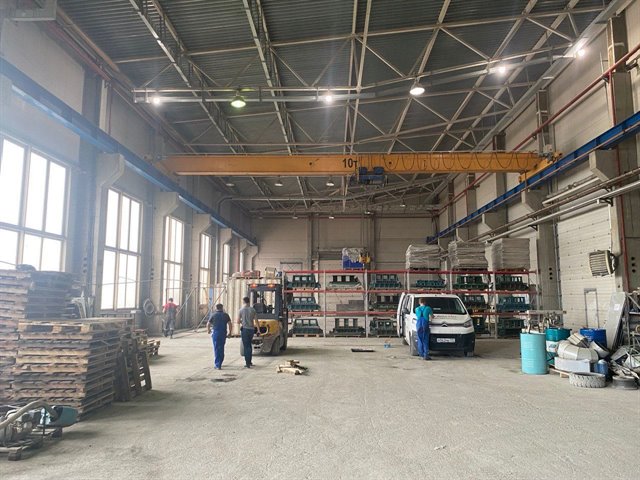 Аренда отапливаемого цеха 1512 м² с кран-балкой в Мурино