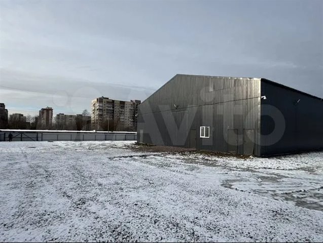 Аренда холодного склада 1000 м² на земельном участке 86 соток в городе