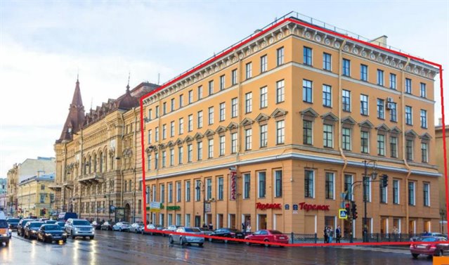 Продажа действуещего бизнес-центра 3512 м² в центре Санкт-Петербурга