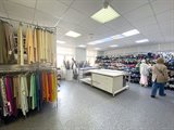 Отапливаемое универсальное помещение под офис, торговлю, шоу-рум, мастерскую, склад - 598 м2