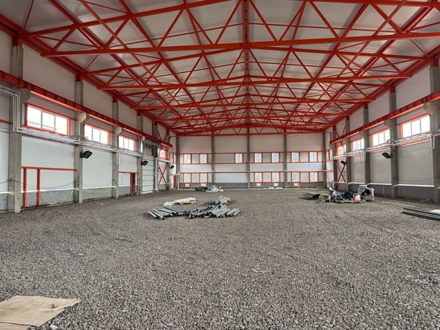 Продажа 2 новых ангаров каждый 1500 м² с кран-балками по 10 т