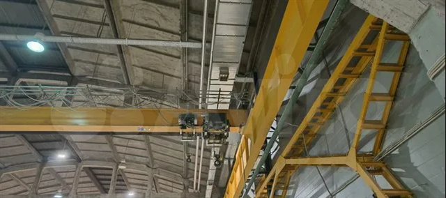 Аренда отапливаемого производственно-складского помещения 2390 м² с кран-балками