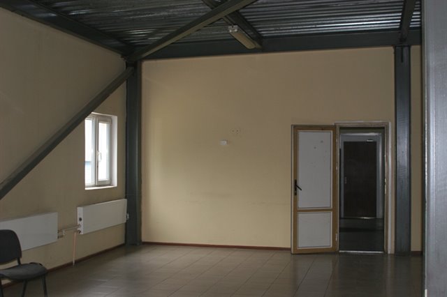 Аренда теплого производственно-складского помещения 2 076 кв.м. с КБ в п. Кузьмолово