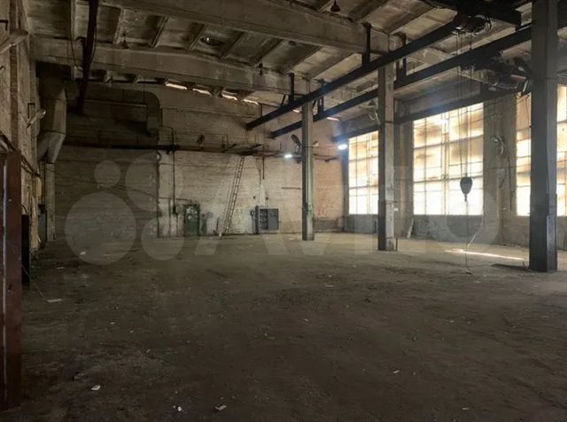 Аренда помещения под склад-производство 1000 м² c кран-балками на 2,5 и 3 т