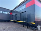 Продажа отапливаемого склада с пандусом 2227 м² на земельном участке 0,5 га