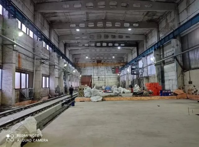 Аренда части теплого цеха 380 м² с мостовым краном на 10 тонн в городе