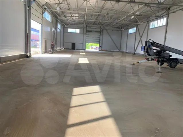 Аренда под склад-производство 972 м² 