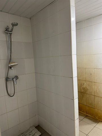 Продажа производственного помещения 900 м² с кран-балками в городе