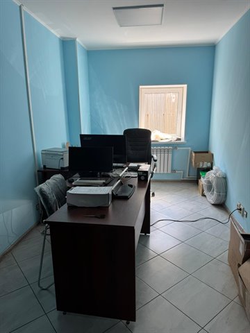 Продажа производственного помещения 900 м² с кран-балками в городе