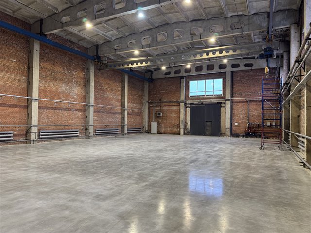 Аренда производственно-скласдкого помещения 850 м² с кран-балкой на 5 т