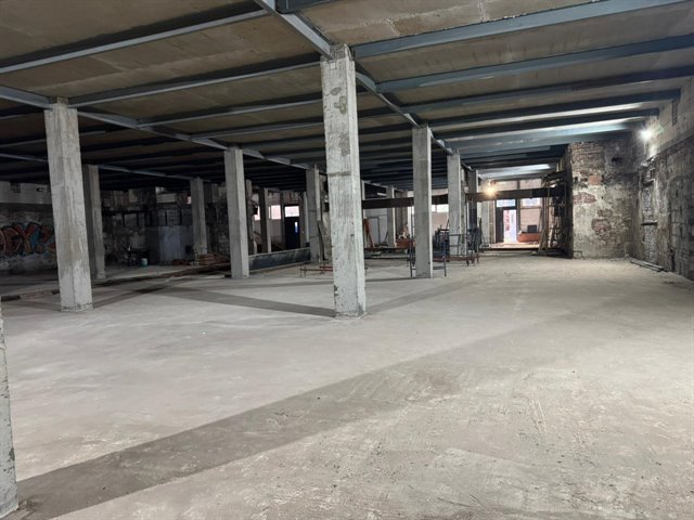 Аренда помещения свободного назначения 2600 м² в городе