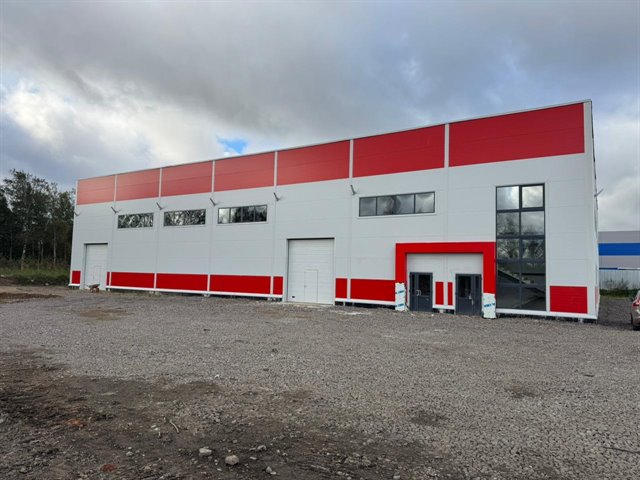 Аренда помещения свободного назначения 1500 м² под склад, производство, автосервис