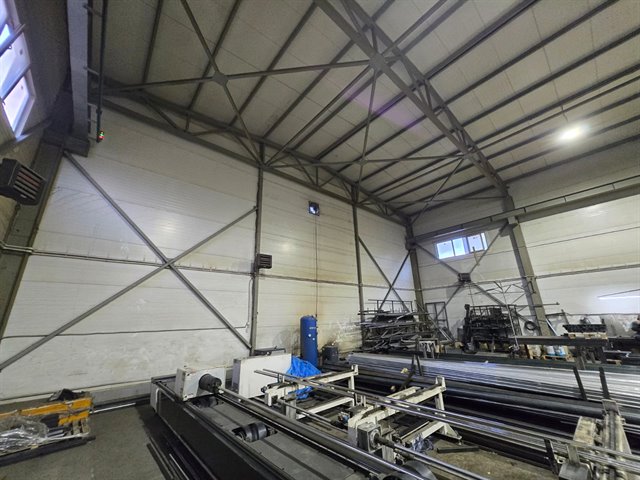 Аренда отапливаемого цеха 1000 кв м с кран-балкой на 5 тонн