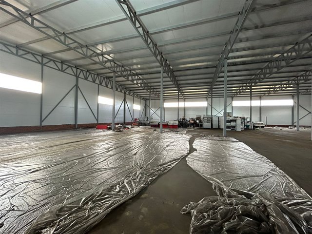 Продажа складского комплекса 3000 м² на земельном участке 1,92 га