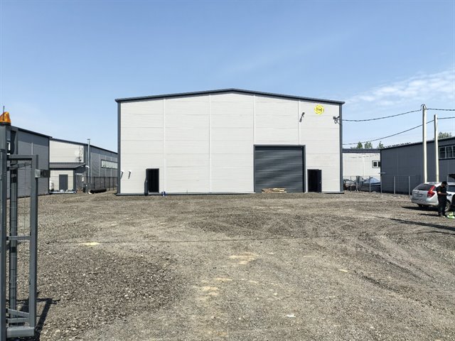 Продажа готового производственного комплекса 1620 м² на земельном участке 40,8 соток