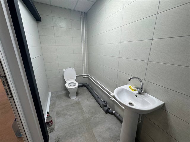 Аренда производственно-скласдкого помещения 950 м² в городе