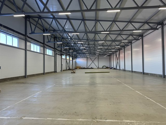 Аренда 3 отавливаемых ангаров от 1000 м² до 3300 м²