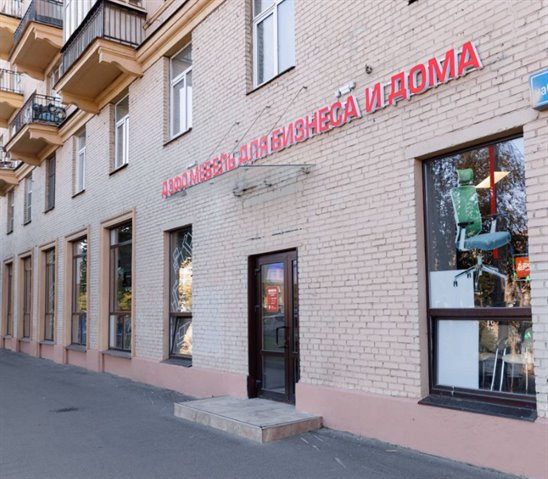 Аренда торговой площади 494 м² у м. Черная речка