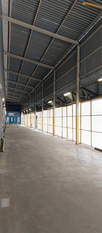 Аренда отапливаемого склада с пандусом 1660 м² в центре города