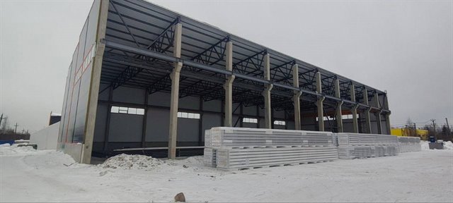 Аренда цеха от 1500 м² до 4500 м² с кран-балками на 10 тонн на участке 1 га