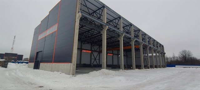 Аренда цеха от 1500 м² до 4500 м² с кран-балками на 10 тонн на участке 1 га