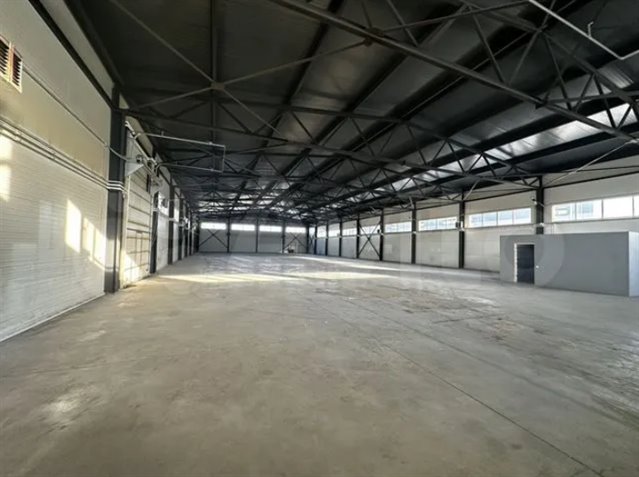 Аренда отдельно стоящий производственно-складской ангар 675 м²