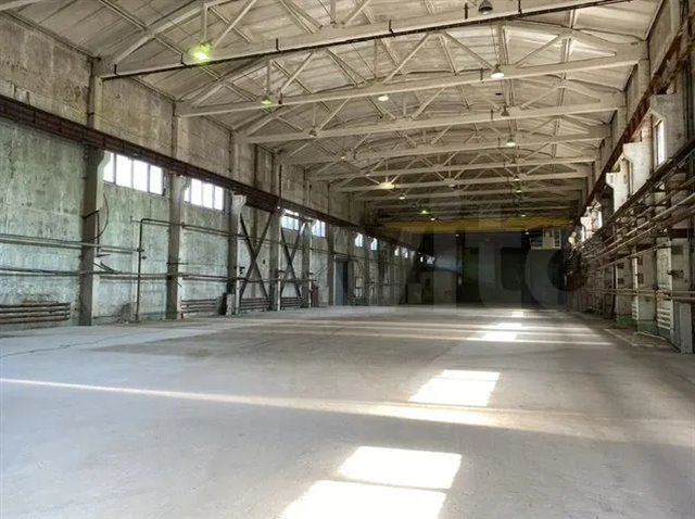 Аренда отапливаемого цеха 2500 м² с двумя кран-балками 16-20 т
