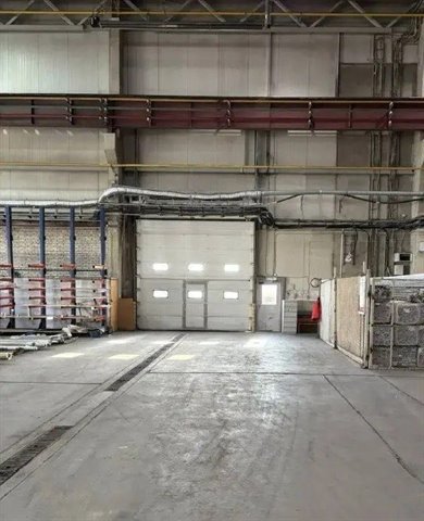 Аренда помещения под склад-производство 1000 м² с кран-балкой на 10 т