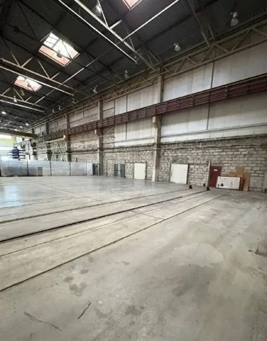 Аренда помещения под склад-производство 1000 м² с кран-балкой на 10 т