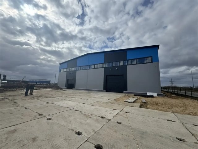 Аренда 1470  м² с кран балкой на 5т 