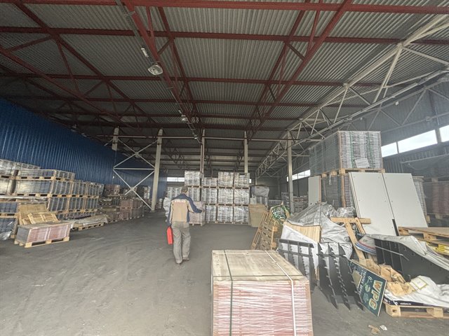 Аренда помещения под склад 1000 м² 