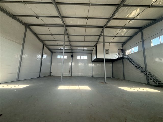 Аренда  390 м² под автосервис,склад производство, помещение у дороги 