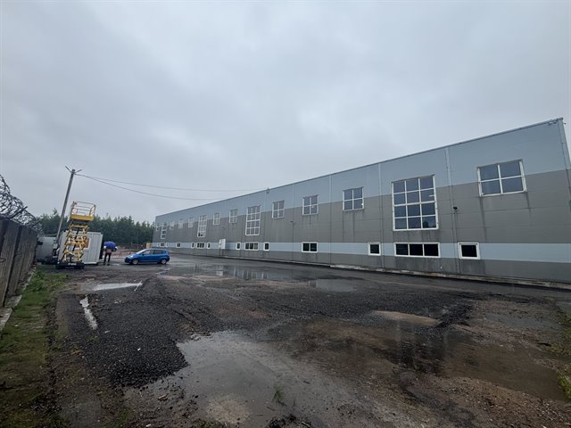 Аренда помещения 1500 м2 на Парнасе под склад/производство с кран балкой 5 тонн 