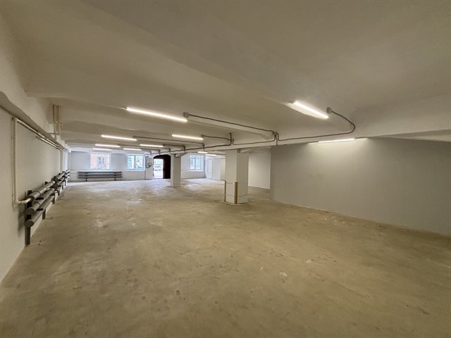 Аренда помещения под склад/производство 200 м² в городе