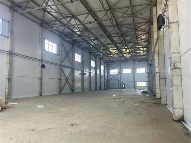  Аренда под склад или производство 1300, 1400, или 2700 кв. м с пандусом