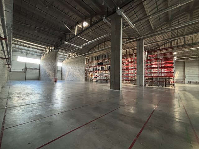 Аренда помещения под склад/производсво от 3000 до 7000 м² с э/э до 1мВт в 2-3 км от КАД