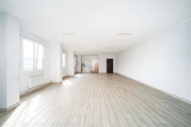 теплый склад  630 м2 д.Пески