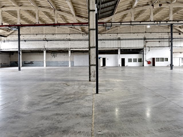Аренда производственно-складского помещения 1016,7 м² | Потолки 9 м | 150 кВт в городе