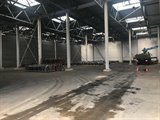 Теплый склад 745м у метро.Все коммуникации!Бытовые  и офисные внутри склада!Охрана,24.Рядом КАД,Порт